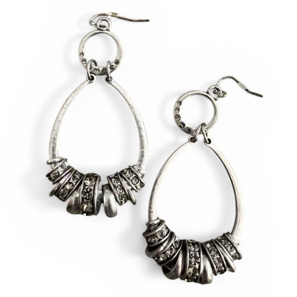 Vintage silver tone dangle earrings
